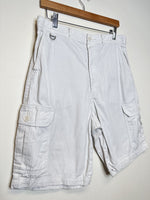 Charger l&#39;image dans la galerie, JWAnderson x Uniqlo White Shorts - M
