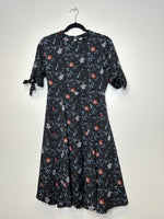 Charger l&#39;image dans la galerie, Vintage Black Layered Shirt Dress - S
